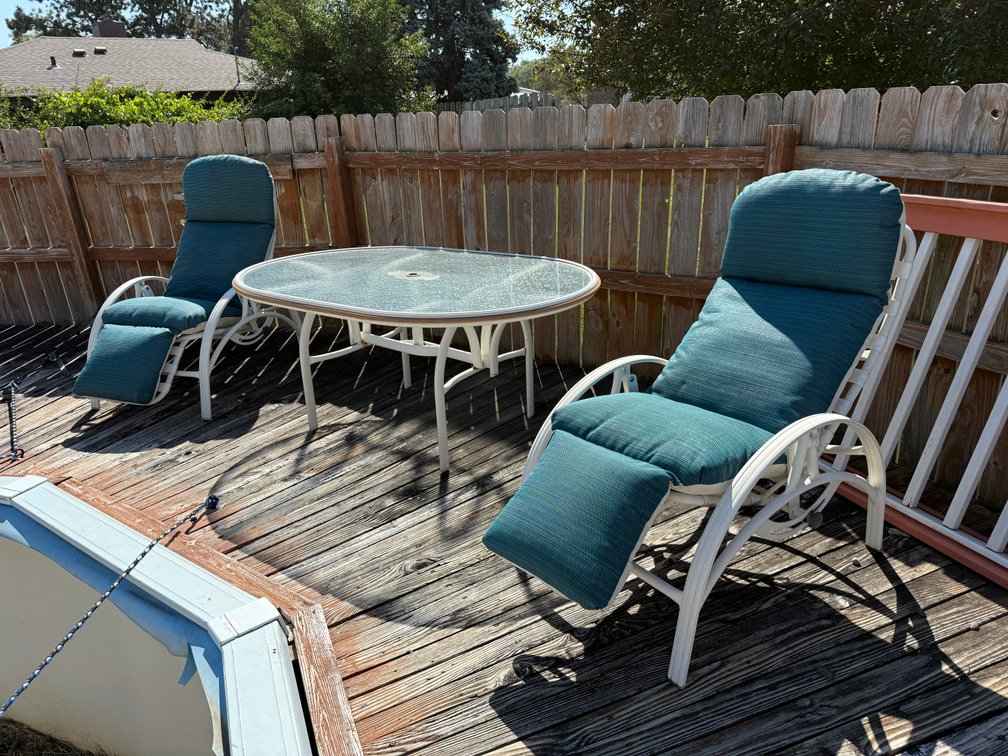 Patio Furniture, (4) Swivel Rockers, Glass Top Oval Table 63in, (2) Lounge Chairs, VINTAGE