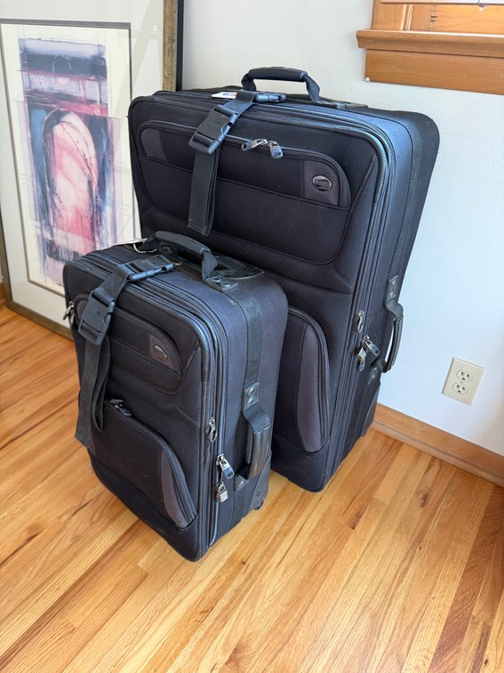 American Tourister Luggage, 2pc, Carry-On & Check-In, Swivel Casters & Telescoping Handles