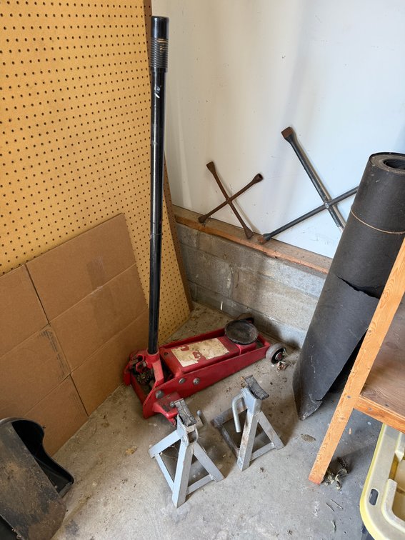 Floor Jack & Jack Stands