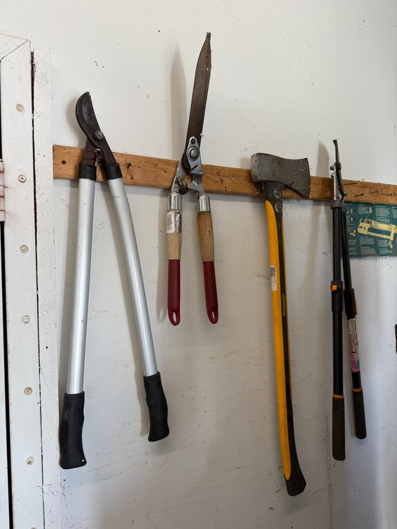 Loppers, Telescoping Loppers, Hedge Trimmer, Yardworks Axe w/ Fiberglass Handle