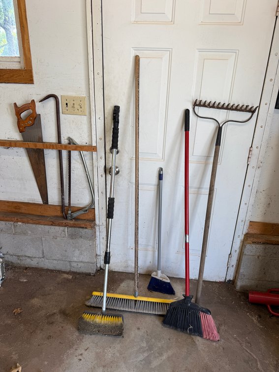 Garden Tools, Steel Rake, Floor Broom, Brooms, Brush, Saw, Crowbar, Tree Saw