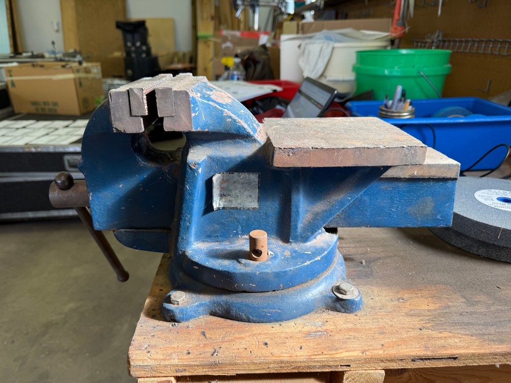6in Mighty Bench Vise