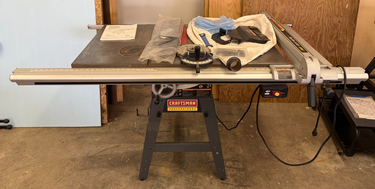 Craftsman 10in Stationary Table Saw, Modern, Nice, Model: 315.228510, See Details in Photos