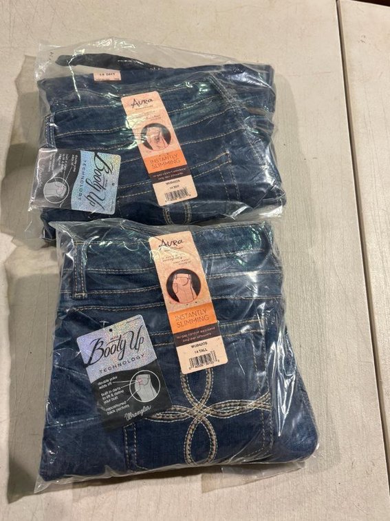 2 Pair, 2 Qty - Wrangler Aura Size 14 Tall Women's Denim Jeans, Instantly Slimming, WUB42OS