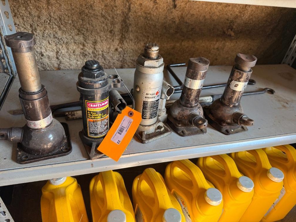 Lot of 5, Bottle Jacks