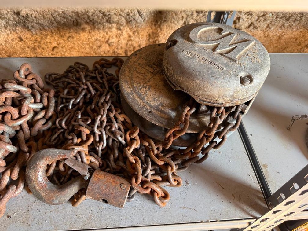 CM Heavy-Duty Chain Hoist