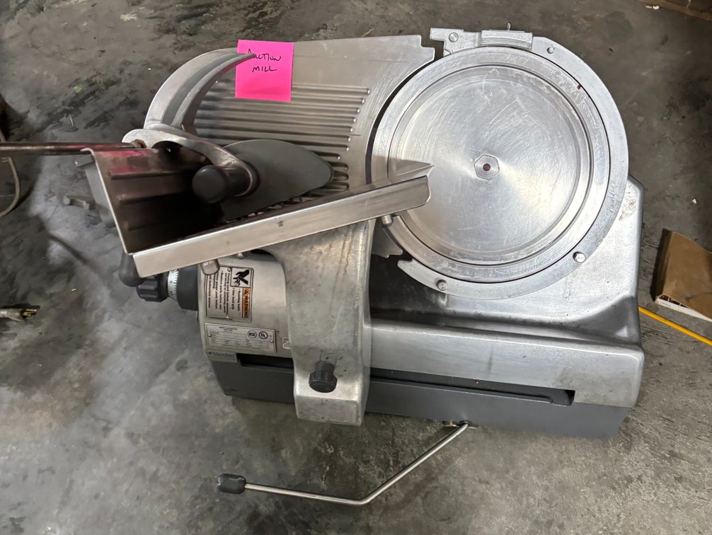 Hobart Commercial Meat Slicer Model: 2712, SN: 56-1260-005, 115v, 1ph, 1/2HP