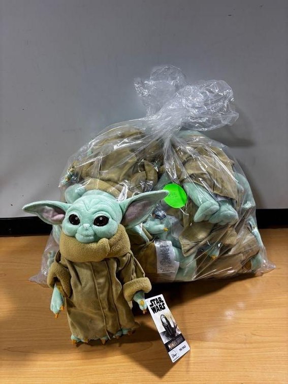 Lot of 15, New, Disney Star Wars  The Mandalorian Grogu (the Child) Plush Toy