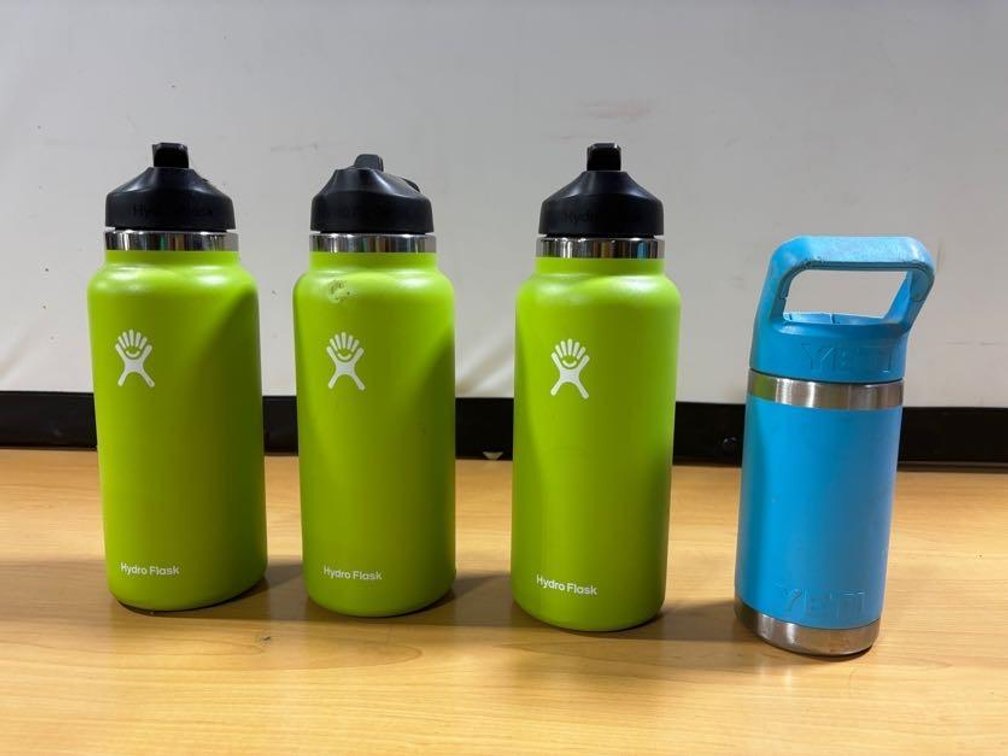 Lot of 4, HydroFlask 32oz Bottles w/ Wide Straw Lids, Seagrass, MSRP: $49.95/ea