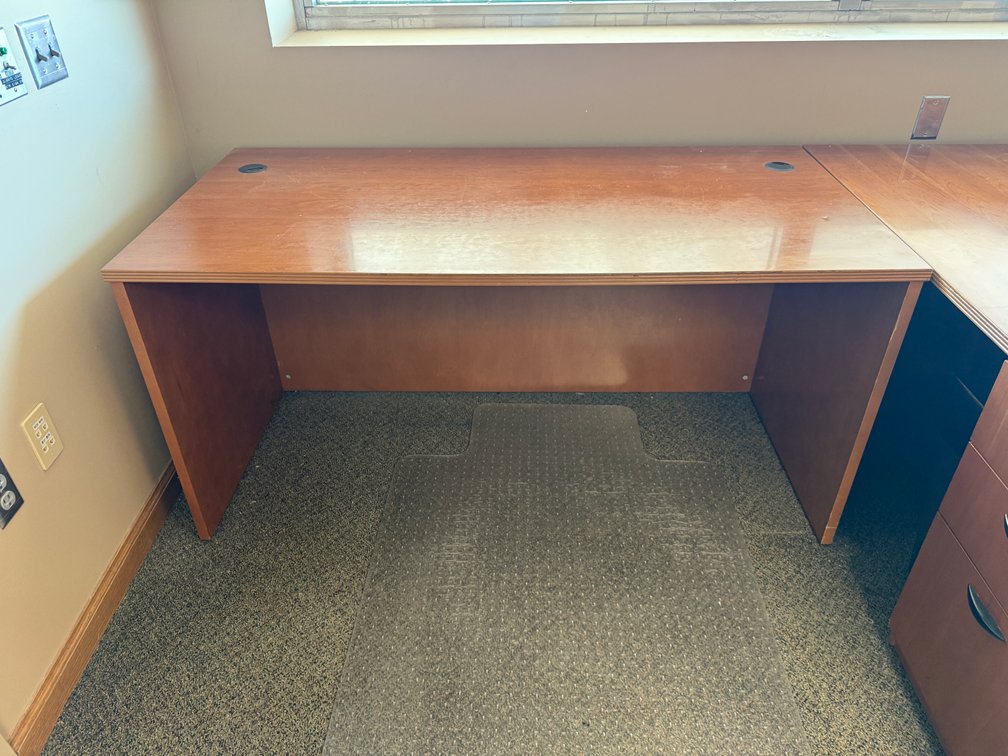 Desk, 60in x 29in H x 30in D