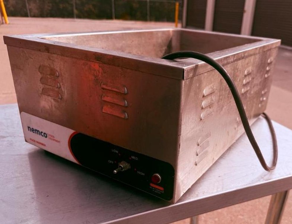 Nemco 6055A Full-Size Food Warmer