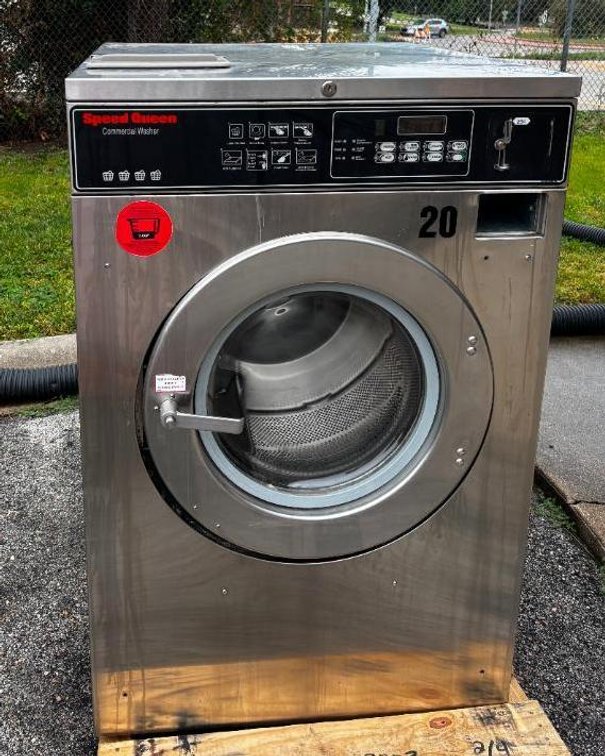 Speed Queen 40lb Commercial Coin-Op Front-Load Washer Model SC40NC2OP60001