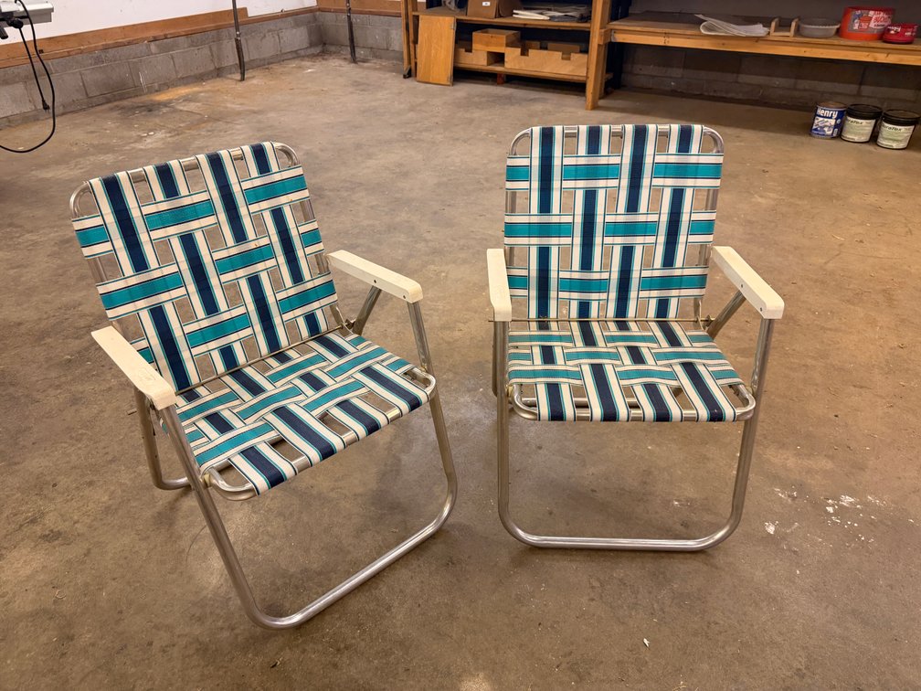 Pair of Folding Lawn Chairs