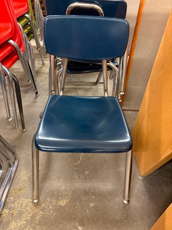 Lot of 33, Molded Plastic & Chrome School Chairs