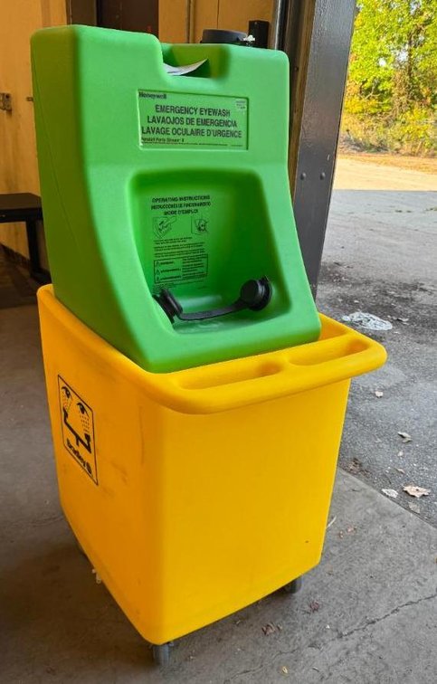 Honeywell Porta Stream Mobile Emergency Eyewash Station