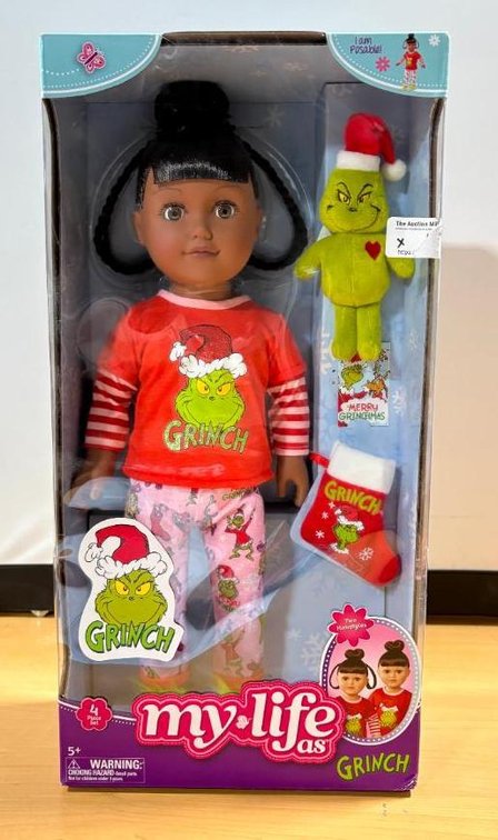 NIB Grinch My Life as Grinch, 18in Sleepover Doll, Poseable
