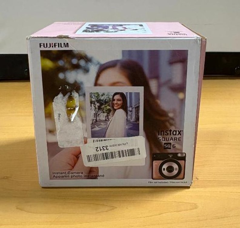 New, Fuji Film instax Square SQ6 Instant Camera