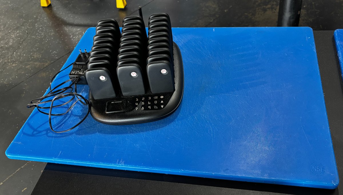 RETEKESS Guest Paging System Model: TD175P, 30-Pager System w/ Base Unit, w/ Cutting Board