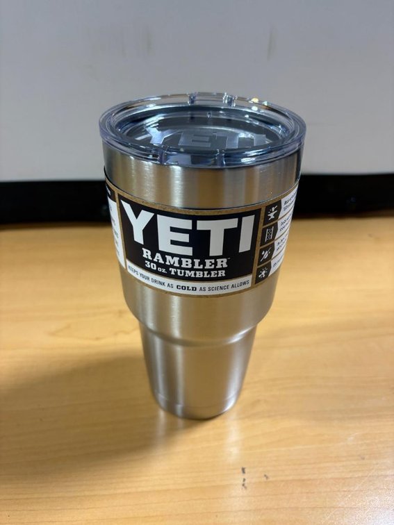 New, YETI 30oz Rambler Tumbler, Stainless Steel