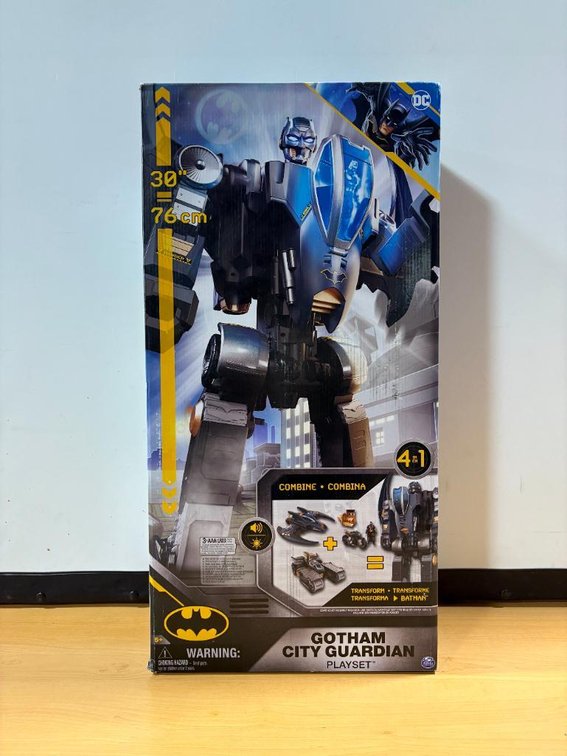 DC Comics Batman Gotham City Guardian Playset, 4-in-1 Toy Transformer, 30in w/ 3 Batman Vehicles, Lights & Sounds