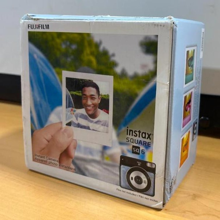 Fuji Film instax Square SQ6 Instant Camera, New in Box