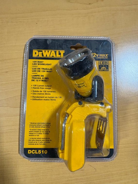 New, DeWalt 12v LED Worklight, Battery Not Included, LED, 12v