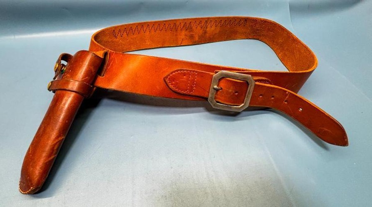 Leather Gun Belt 
