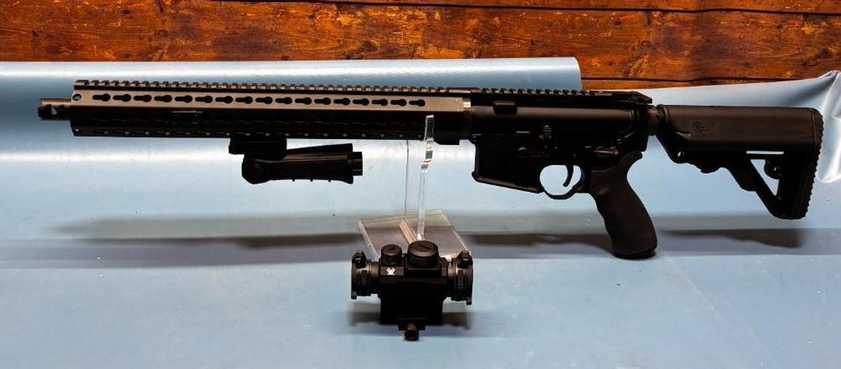 Rock River Arms LAR-15 5.56 cal SN: AV4051726, Vortex Spitfire Red Dot