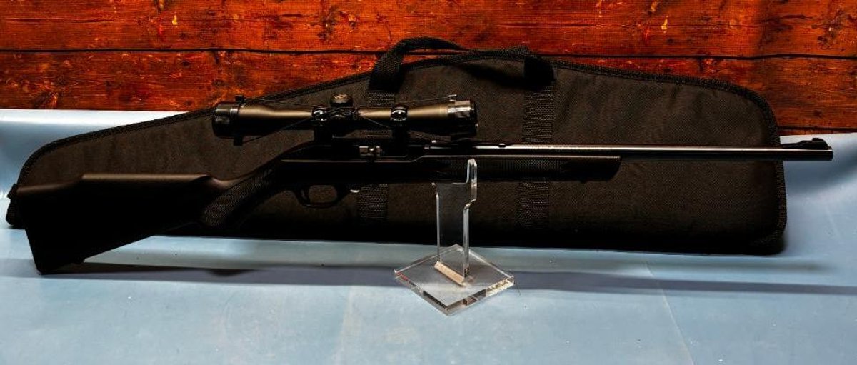 Marlin 795 22LR w/ Simmons 4x32 Scope SN: MM75420J