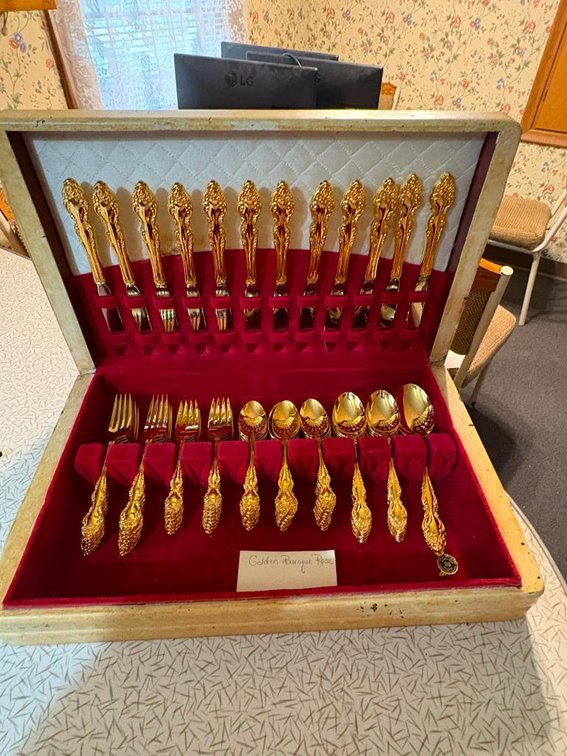 Golden Baroque Rose Gold Tone Silverware Flatware Set, 