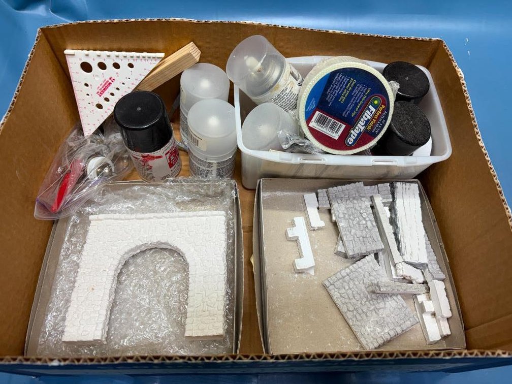 Model Railroad Scenery Parts & Supplies