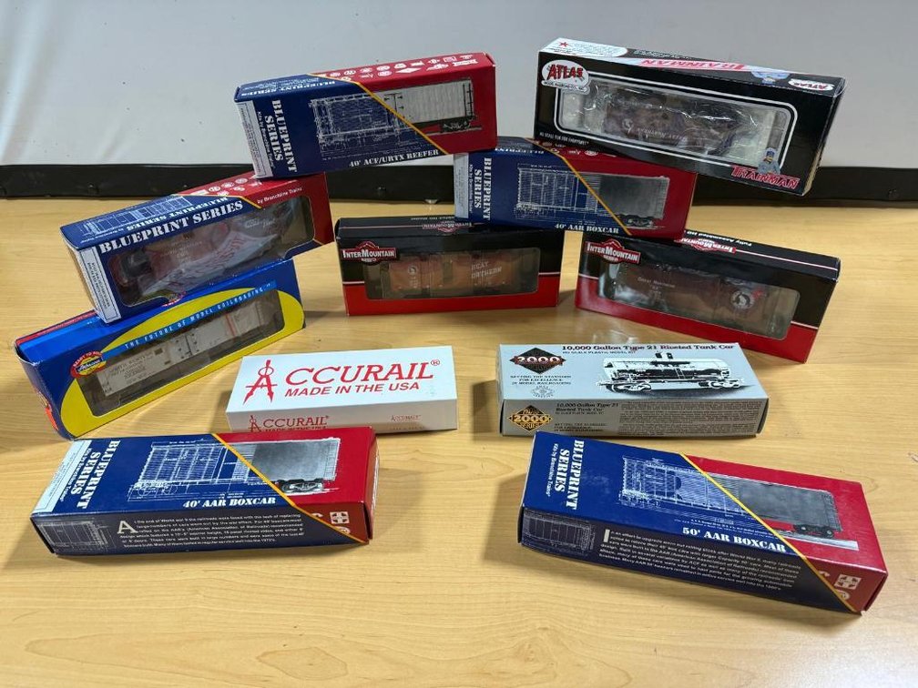 Assorted HO Scale Model Trains in Box - See Images for Details, Will Update Pictures