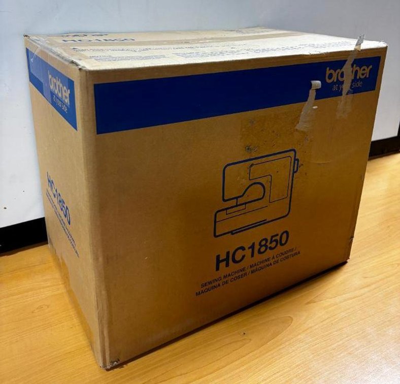 New, Brother HC1850 Sew Machine, Computerized Sewing & Quilting Machine