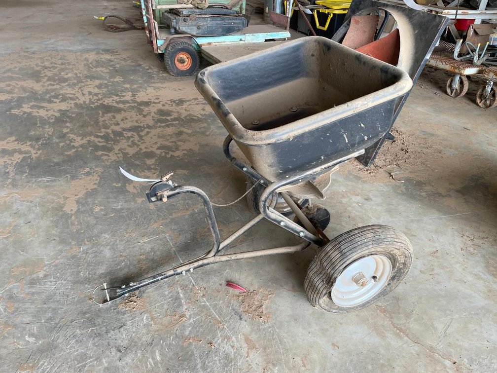 Lot 810