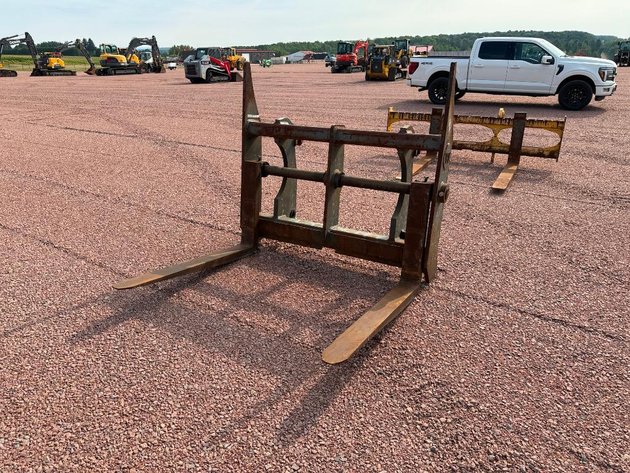 Image for Lot 562