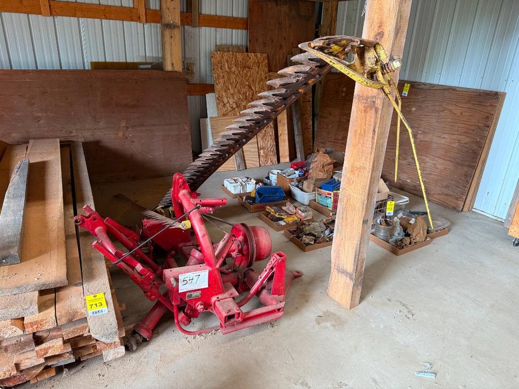 Lot 547