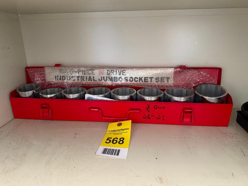 Lot 568