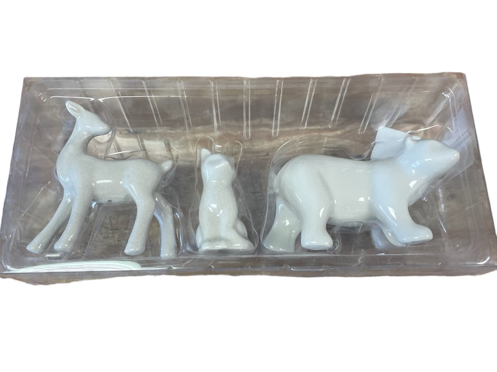 Wondershop Ceramic Figural Decor Set 