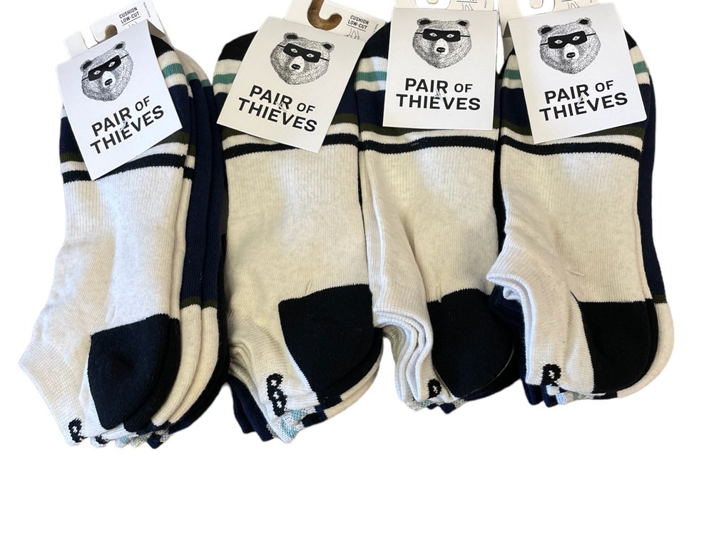 4 Packs of Pair of Thieves Cushion low cut Socks (mens size 6-12)(3 pairs per pack)