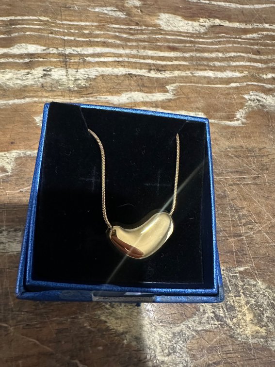 Gold Tone Necklace (minor box damage)
