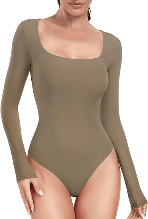 Size M HeyNuts Scoop Neck Long Sleeve Bodysuit