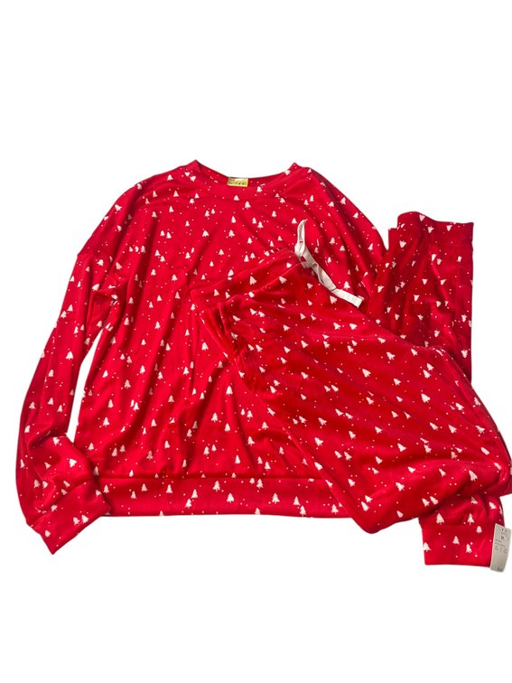 Size Medium Women's Christmas PJ Set
