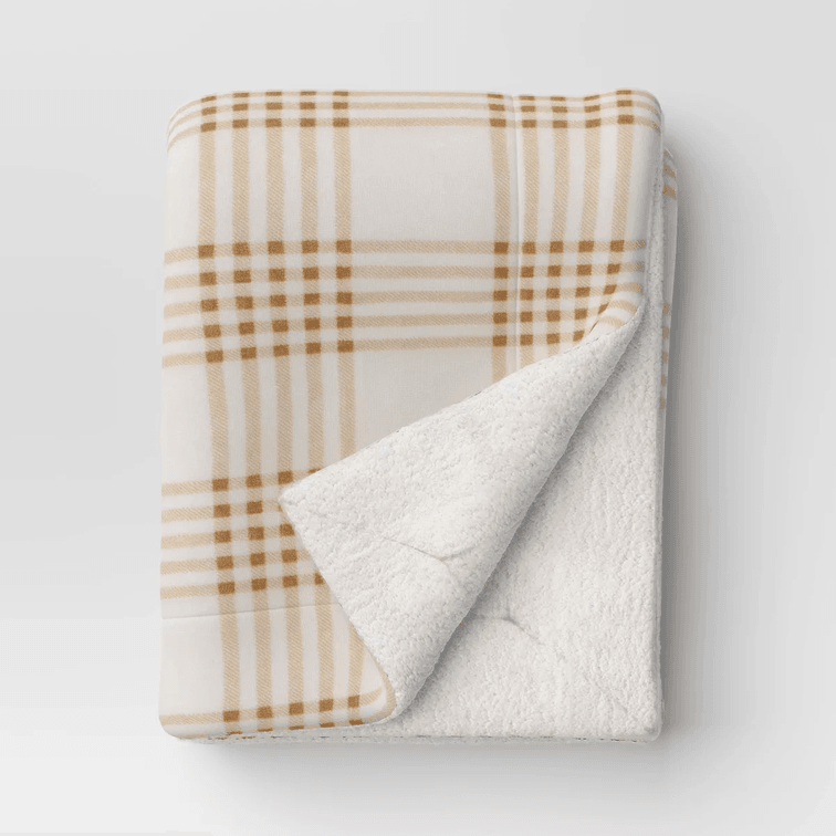 Plush Pumpkin Throw with Faux Shearling Reverse - Threshold™