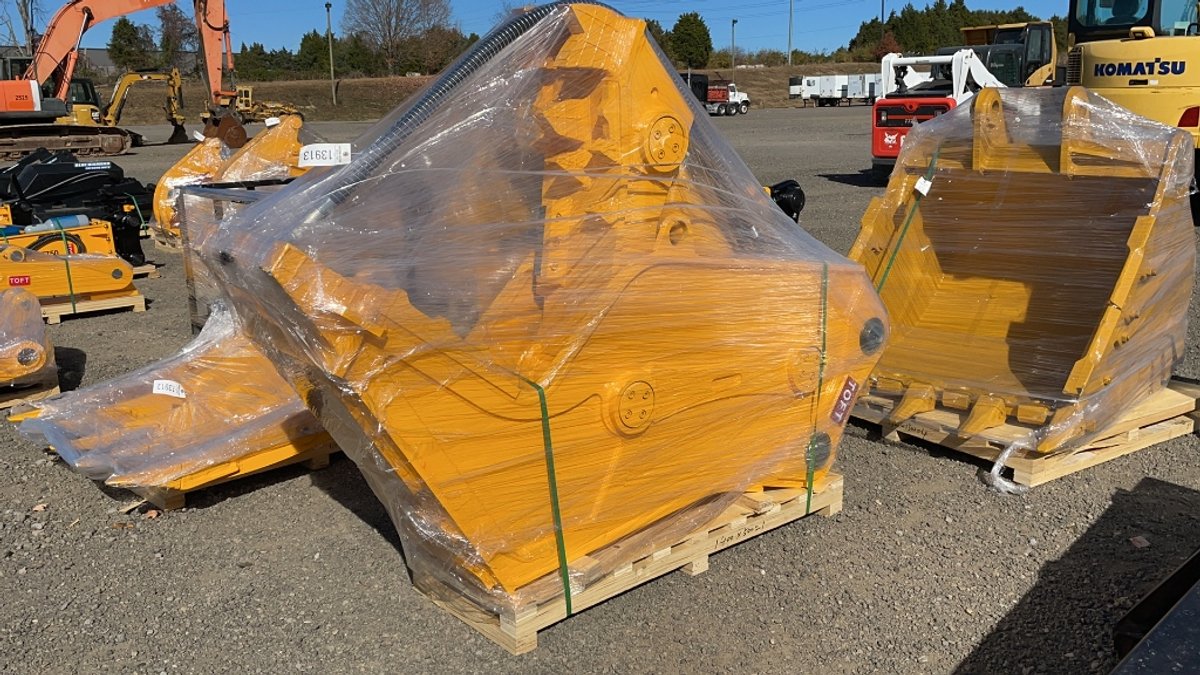 UNUSED TOFT EXCAVATOR PULVERIZER