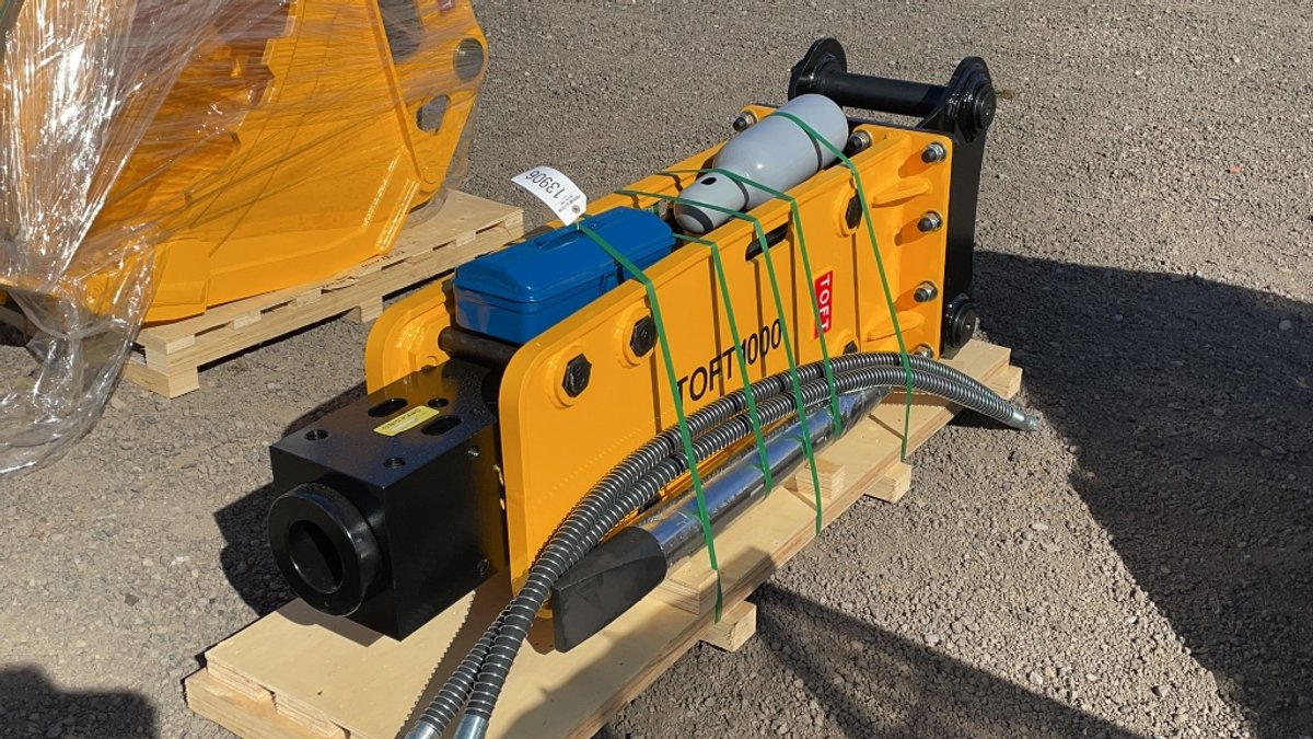 UNUSED TOFT 1000 EXCAVATOR BREAKER