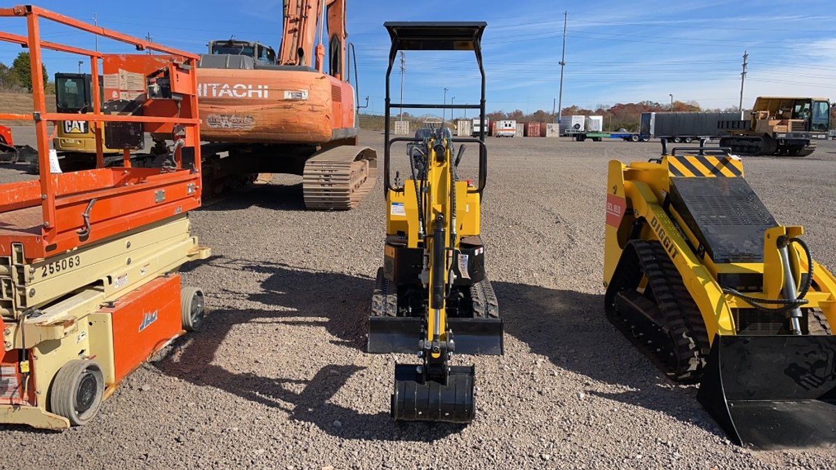 2023 TOFT 12 MINI EXCAVATOR