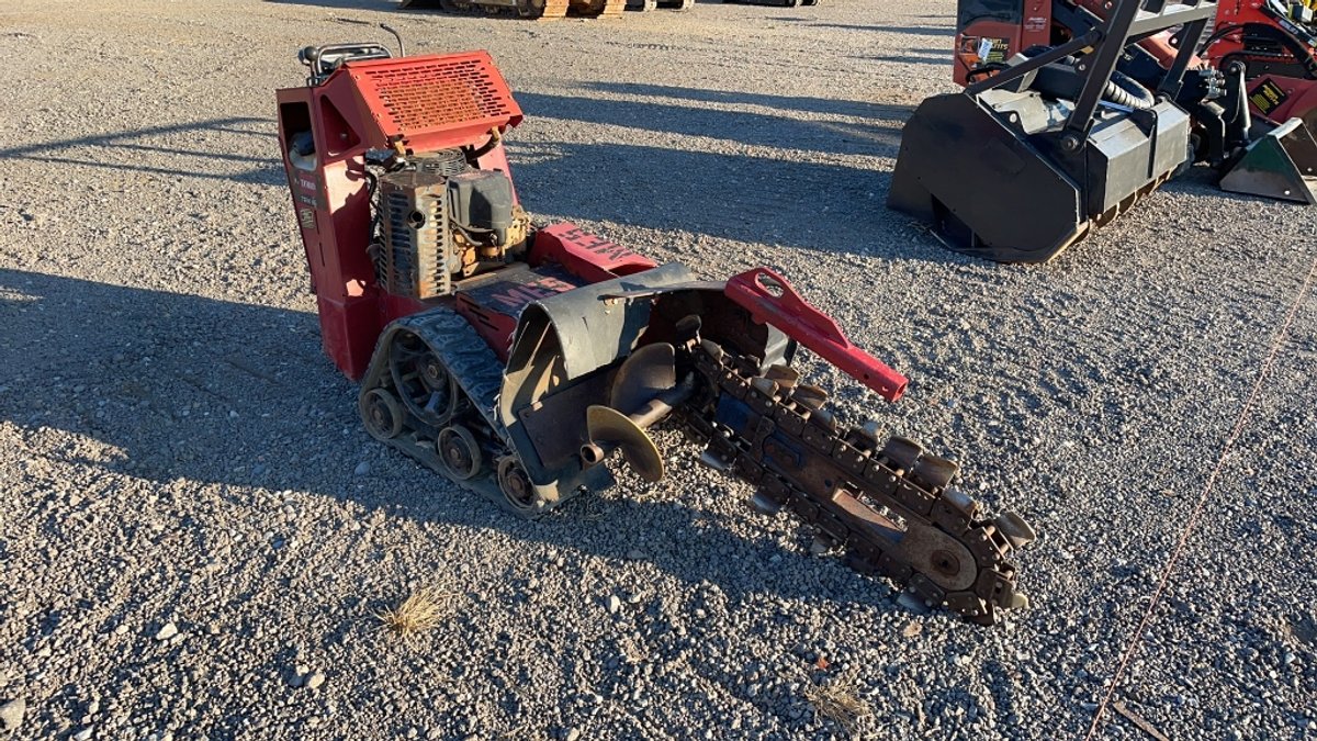 TORO TRX16 WALK BEHIND TRENCHER