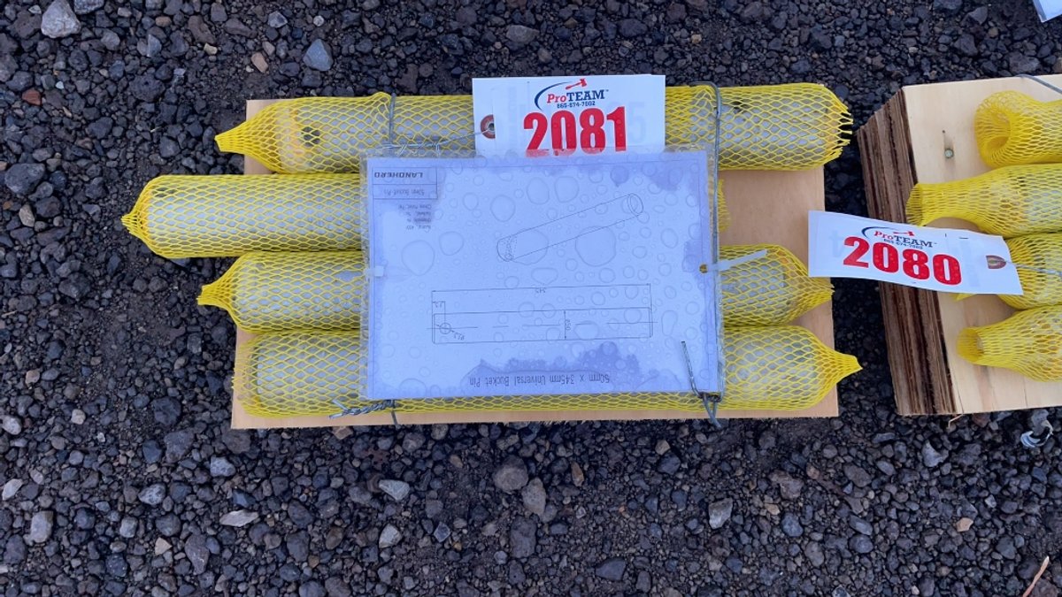 QTY 4) 55 MM X 345 MM EXCAVATOR BUCKET PINS