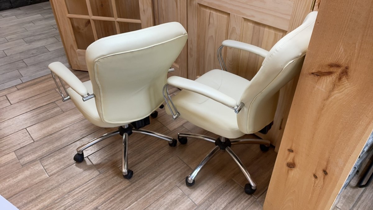 QTY 2) WHITE OFFICE CHAIRS