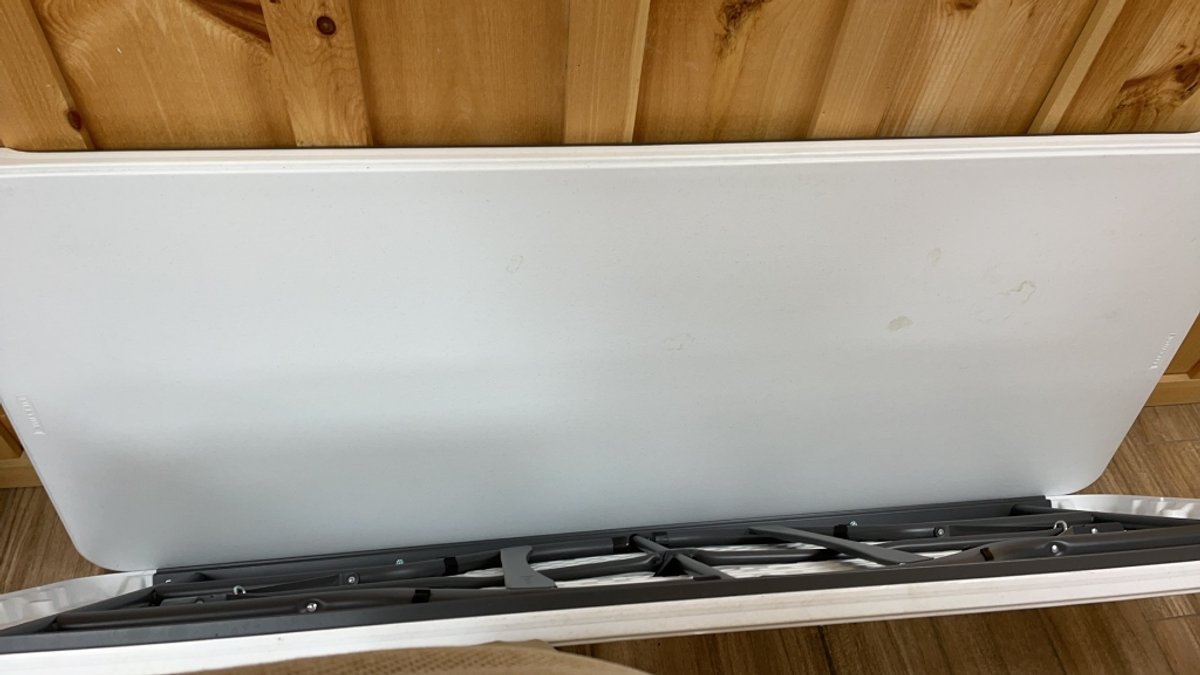 QTY 2) TABLES FOLDING LEGS